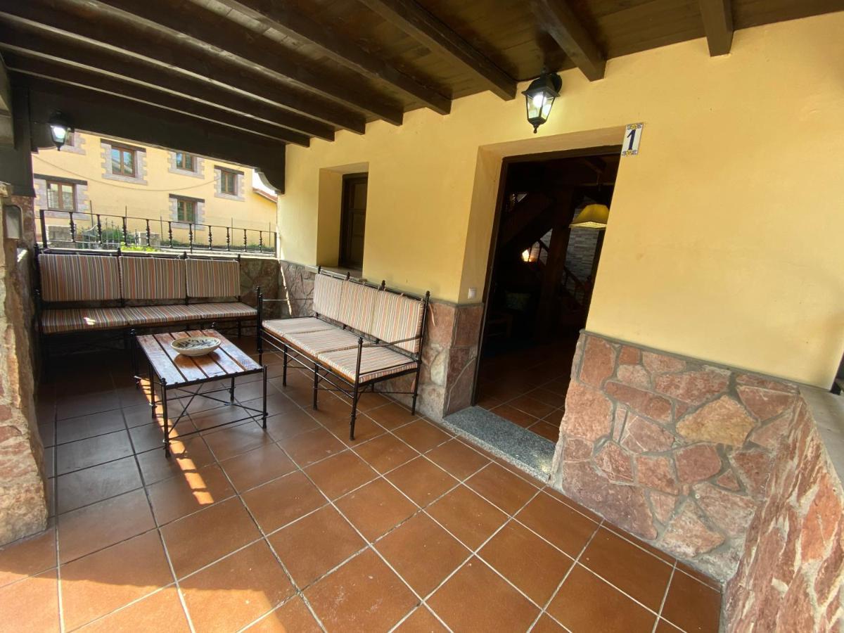 Apartamentos San Juan 1 Lledias Exteriör bild